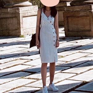 Forever 21 Slit dress in black and white size S